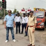 हेलीपैड हनुमान मंदिर के समीप मिला 5 फीट का नाग सर्पमित्र द्वारा सफल तरीके से रेस्कू कर जंगल मे छोड़ा